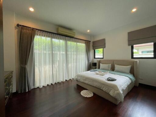 Beautiful Tropical 3Bedsroom Pool Villa For Rent, Layan, Phuket