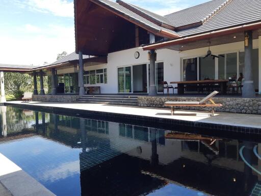 Villa 6 Bedrooms With Private Pool Land Area 4000 Sqm For Rent In Pa Khlok Phuket