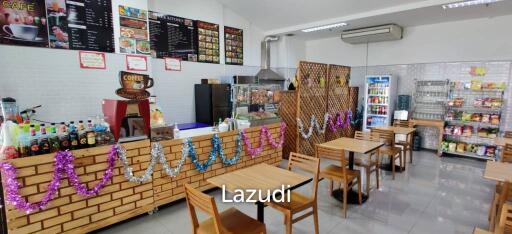Retail shop for rent in RichPark Triple Station