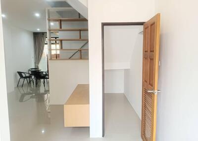 House for Rent in Nong Chom, San Sai.