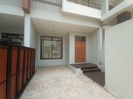 House for Rent in Nong Chom, San Sai.