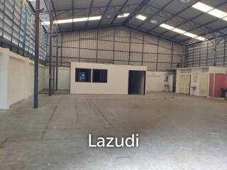 MRT Sutthisan Warehouse for Rent