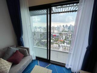 Condo for Rent at XT Ekkamai