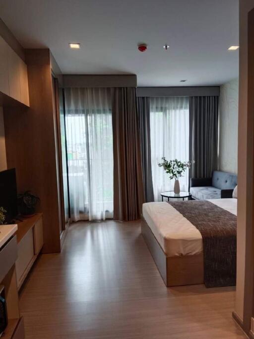 Condo for Rent at Life Asoke - Rama 9