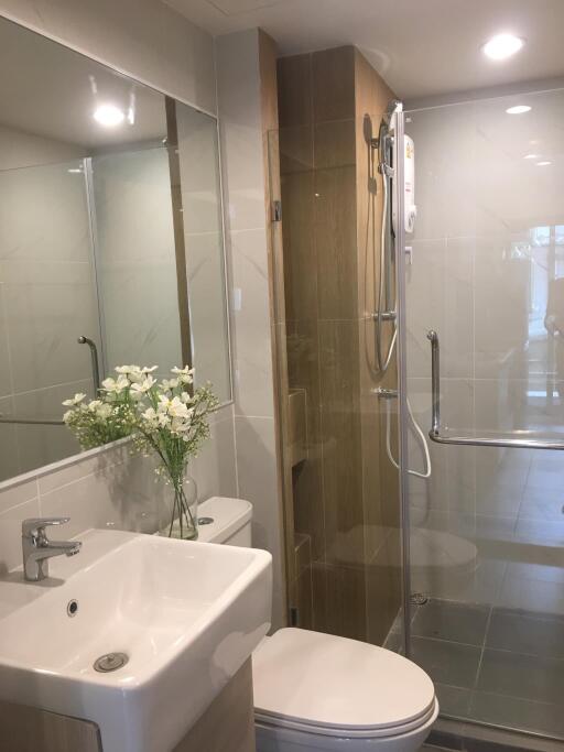 Condo for Rent at The Excel Hideaway Sukhumvit 71