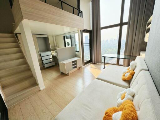 Condo for Rent at Chewathai Residence Asoke