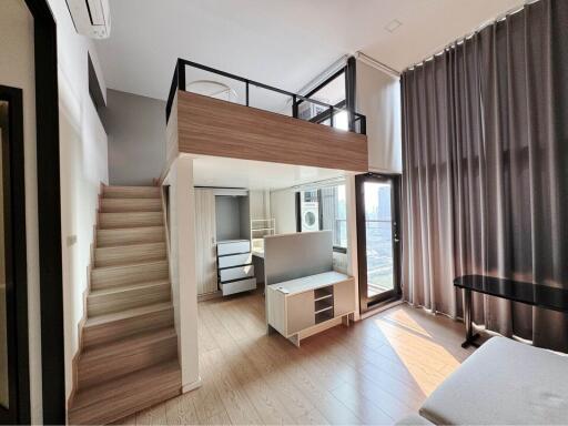 Condo for Rent at Chewathai Residence Asoke