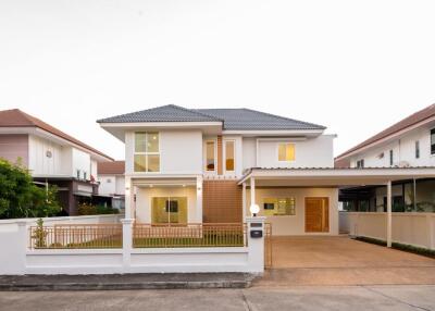 House for Sale in Ton Pao, San Kamphaeng.