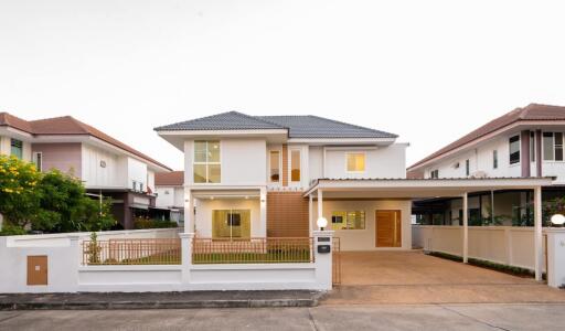 House for Sale in Ton Pao, San Kamphaeng.