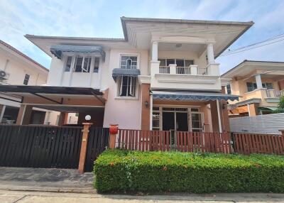 House for Rent at Narawan Village Patthanakan 44