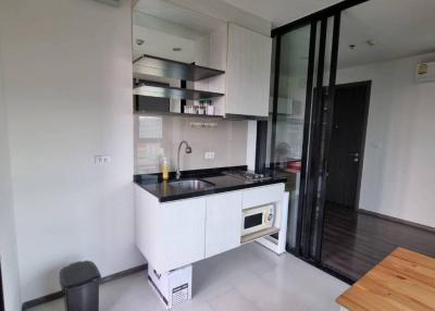 1 Bed 31 SQ.M The Base Park East Sukhumvit 77