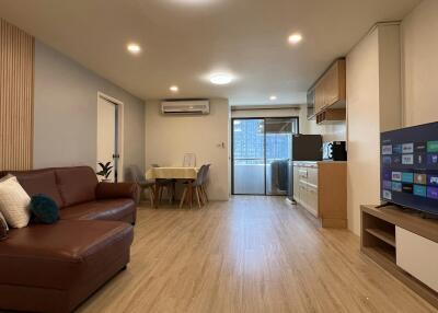 Condo for Rent at Pratunam Prestige Condominium