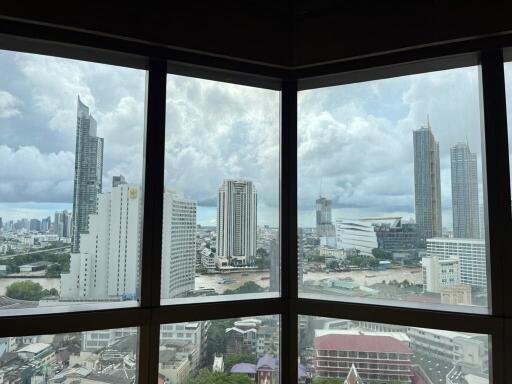 Condo for Rent at lebua at State Tower