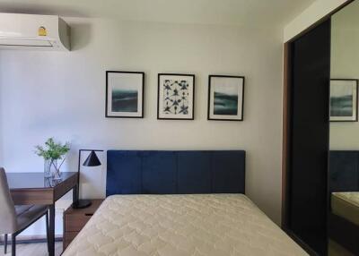 Condo for Rent at Taka Haus