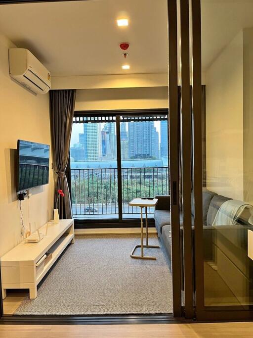 Condo for Rent at Life Asoke Hype