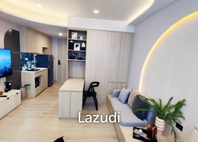 Hot Deal ! Studio 24.19 SQ.M Reference Sathorn - Wongwianyai