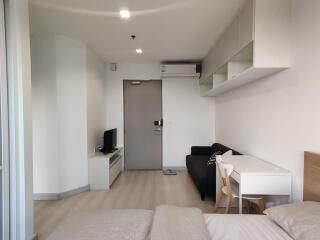 Condo for Rent at Ideo Mobi Sukhumvit 81