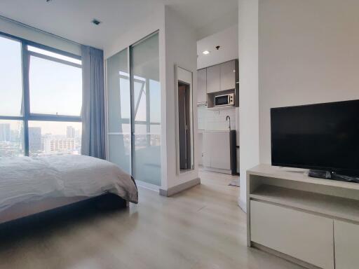 Condo for Rent at Ideo Mobi Sukhumvit 81