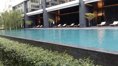 Condo for Sale at Noble PhloenChit