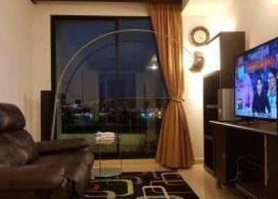 Condo for Rent at Supalai Casa Riva