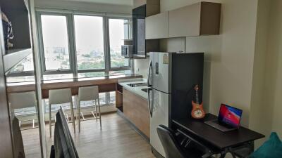 Condo for Rent at RHYTHM Sukhumvit 50