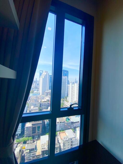 Condo for Rent at Ashton Asoke