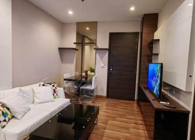 Condo for Rent at Ivy Ampio