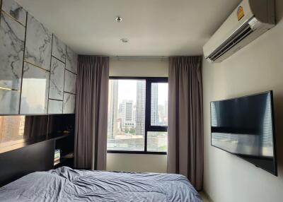 Condo for Rent at Life Asoke