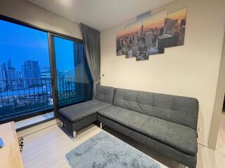 Condo for rent: Life Asoke-Rama9 2 Bed, ready to move in (S03-1717)