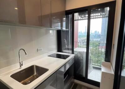 Condo for Rent at Life Asoke Hype