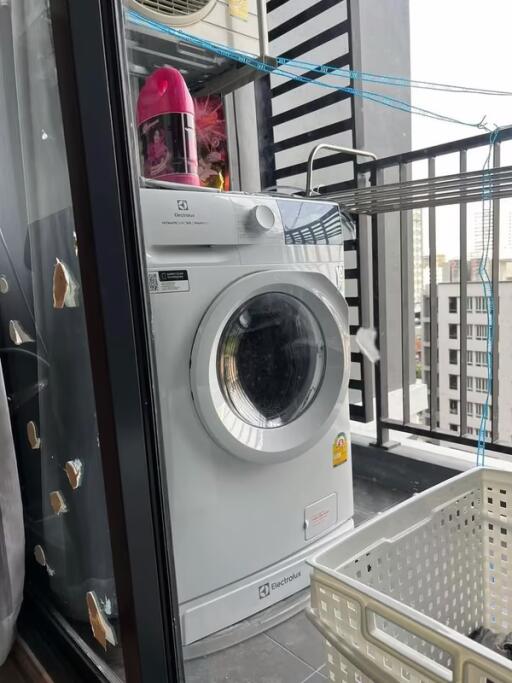 1 Bedroom Plus for Rent at Ideo Rama 9 - Asoke