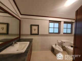 3-BR House near BTS Chit Lom