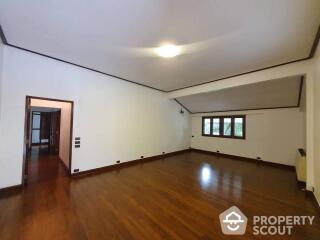 3-BR House near BTS Chit Lom