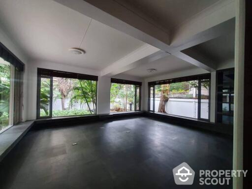 3-BR House near BTS Chit Lom