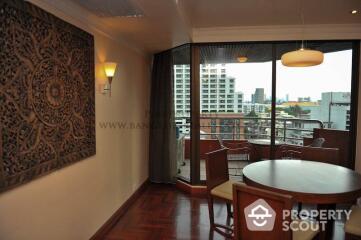 1-BR Condo at Lake Avenue Sukhumvit 16 near BTS Asok (ID 513827)