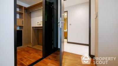 2-BR Apt. near MRT Sukhumvit