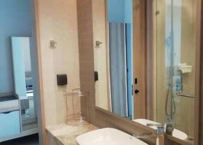 1-BR Condo at Cooper Siam near BTS National Stadium