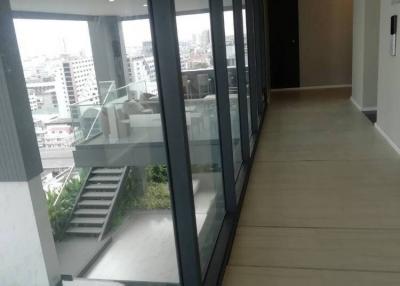 1-BR Condo at Cooper Siam near BTS National Stadium