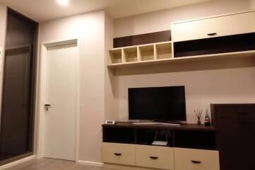 Condo for Rent at The Room Sukhumvit 69