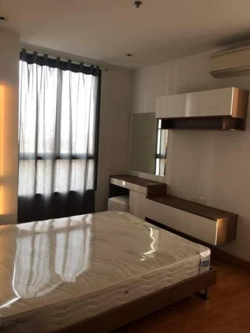 Condo for Rent at The President Condo Sukhumvit 81