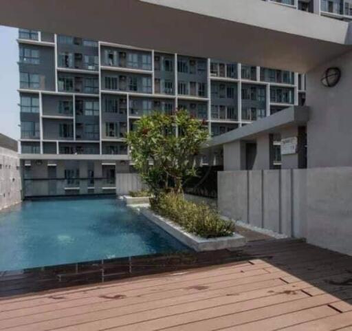 Condo for Rent at The President Condo Sukhumvit 81