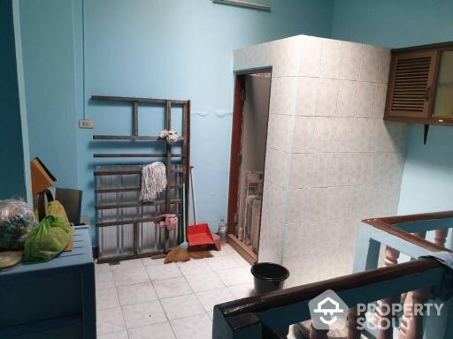 2-BR Townhouse near MRT Sam Yan