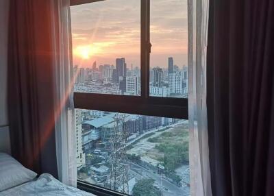 The Privacy Rama 9 - 2 Bed Condo for Rented *PRIV4040