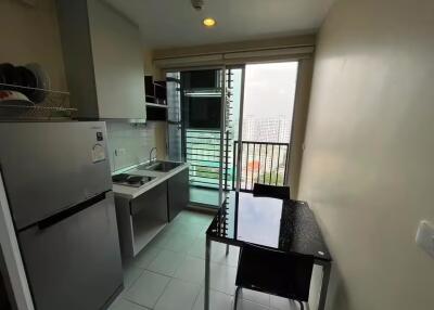 1 Bedroom Condo