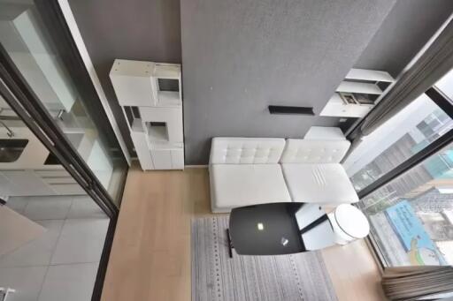 1 Bedroom Condo