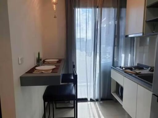 1 Bedroom Condo