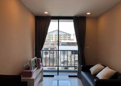 1 Bedroom Condo