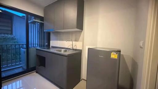 1 Bedroom Condo