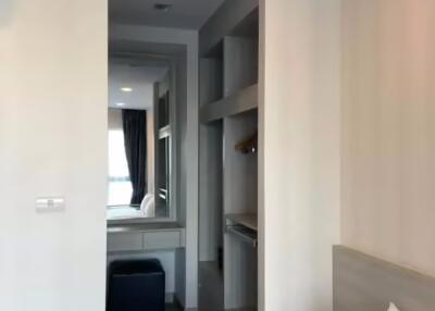 1 Bedroom Condo