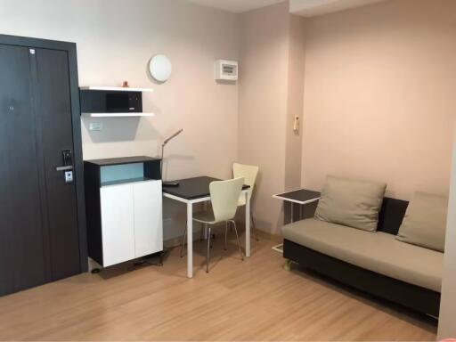 1 Bedroom Condo